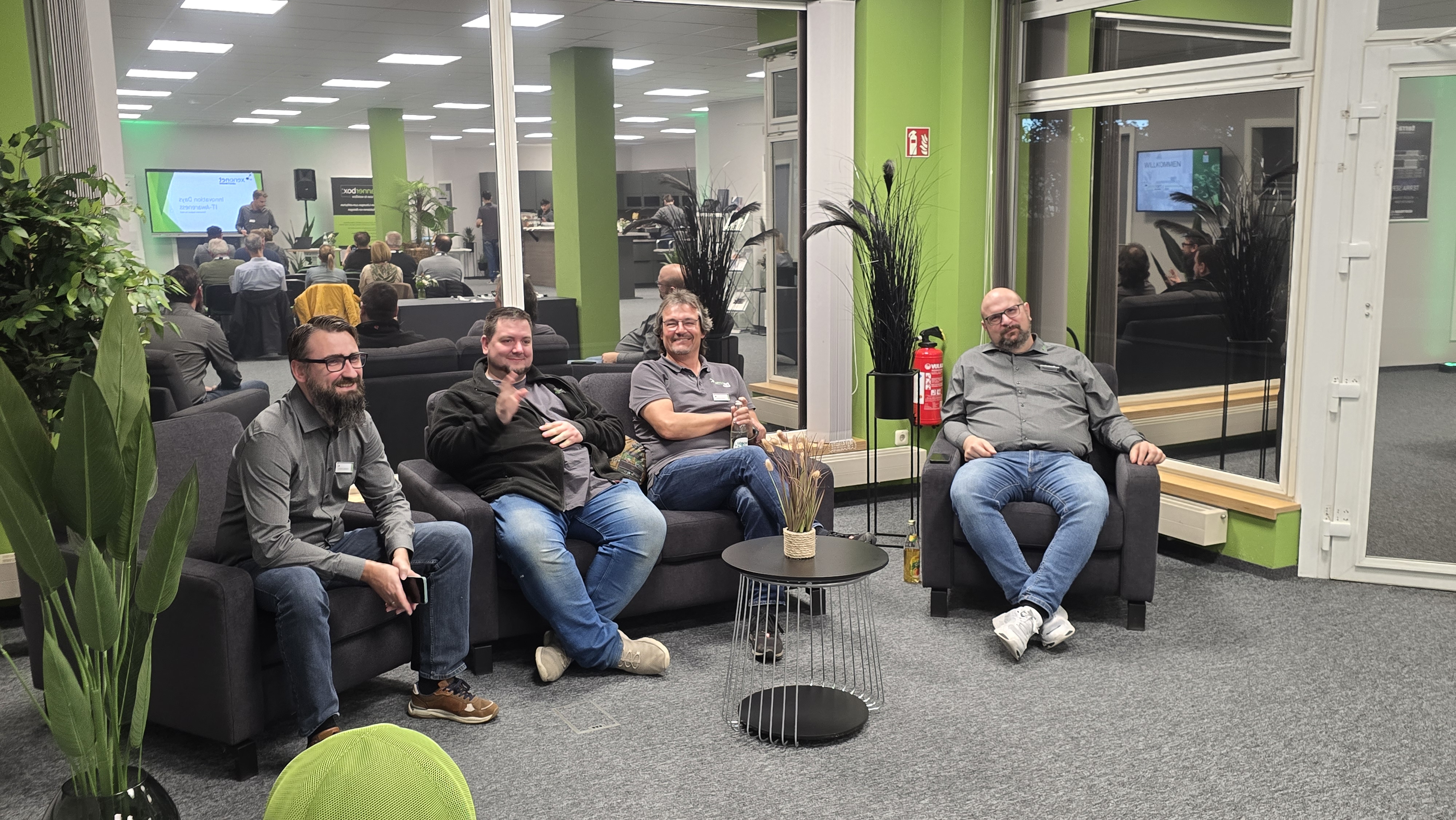 Teamabend bei xenonet: lockere Atmosphäre in der Lounge